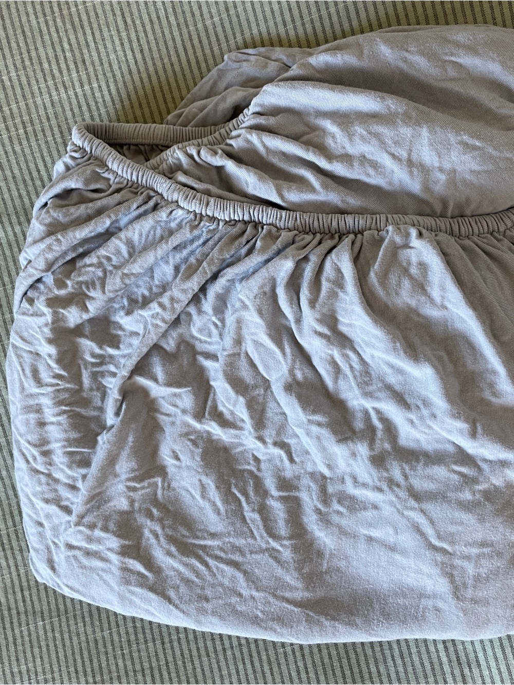 Kyte Baby Gray Crib Sheet